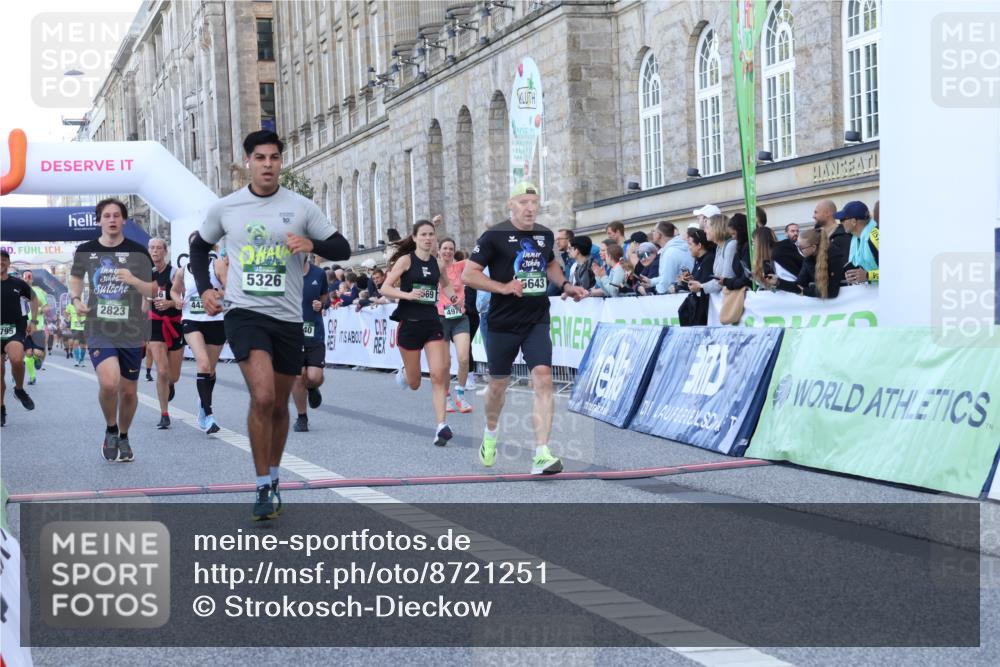 07.09.2025 - BARMER Alsterlauf Strokosch-Dieckow http://msf.ph/oto/8721251 07.09.2025 09:52:10 Ziel 2165, 2242, 2451, 2823, 3099, 3363, 3556, 3601, 3750, 4420, 4795, 4979, 5326, 5643, 5853, 5884, 5886, 5940, 5969, 6254 meine-sportfotos.de