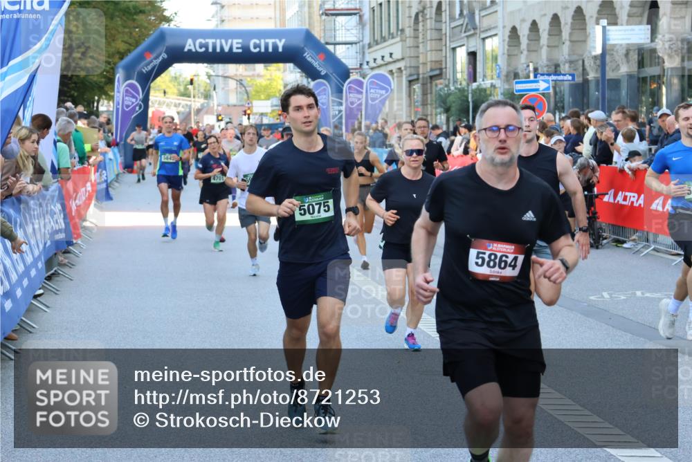 07.09.2025 - BARMER Alsterlauf Strokosch-Dieckow http://msf.ph/oto/8721253 07.09.2025 09:58:04 Ziel 2257, 2483, 2729, 2730, 2740, 2984, 3207, 3266, 3347, 3479, 3813, 4006, 4229, 4283, 4423, 4712, 4843, 4872, 4873, 4900, 5260, 5567, 5685, 5793, 5929, 5930, 5981, 6001, 6014, 6023, 8042, 8052, 8334, 8439 meine-sportfotos.de