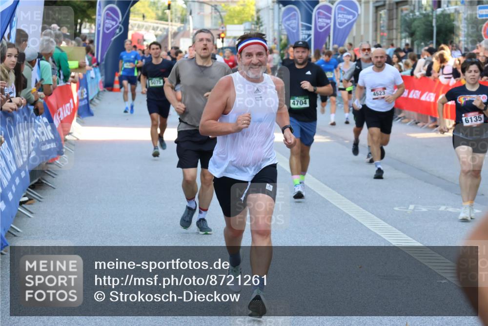 07.09.2025 - BARMER Alsterlauf Strokosch-Dieckow http://msf.ph/oto/8721261 07.09.2025 09:57:58 Ziel 2257, 2670, 2729, 2730, 2740, 2984, 3347, 3813, 4006, 4012, 4229, 4283, 4618, 4712, 4723, 4752, 4843, 4873, 4900, 5196, 5260, 5384, 5567, 5685, 5690, 5929, 5930, 6014, 6023, 6074, 8042, 8052, 8091, 8439 meine-sportfotos.de