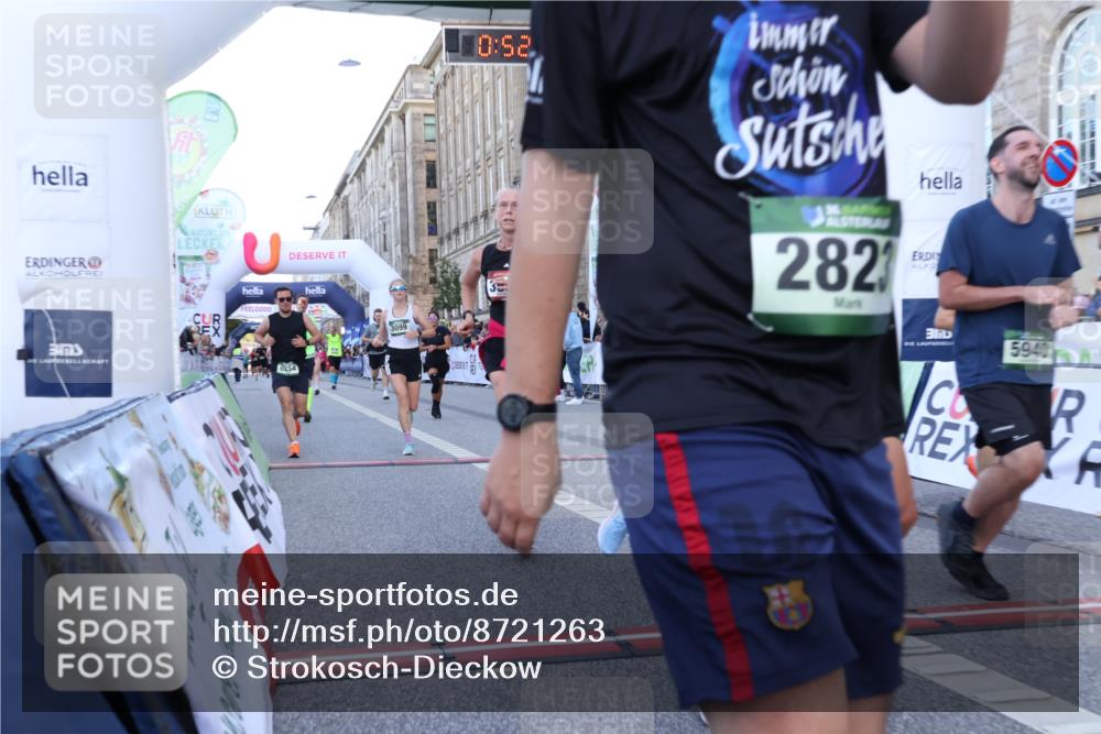 07.09.2025 - BARMER Alsterlauf Strokosch-Dieckow http://msf.ph/oto/8721263 07.09.2025 09:52:14 Ziel 2165, 2174, 2242, 2776, 2823, 3071, 3099, 3363, 3556, 3601, 3750, 3981, 4420, 4613, 4795, 4979, 5326, 5643, 5853, 5940, 5969, 6254 meine-sportfotos.de