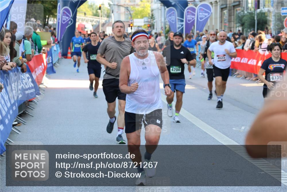 07.09.2025 - BARMER Alsterlauf Strokosch-Dieckow http://msf.ph/oto/8721267 07.09.2025 09:57:58 Ziel 2257, 2670, 2729, 2730, 2740, 2984, 3347, 3813, 4006, 4012, 4229, 4283, 4618, 4712, 4723, 4752, 4843, 4873, 4900, 5196, 5260, 5384, 5567, 5685, 5690, 5929, 5930, 6014, 6023, 6074, 8042, 8052, 8091, 8439 meine-sportfotos.de