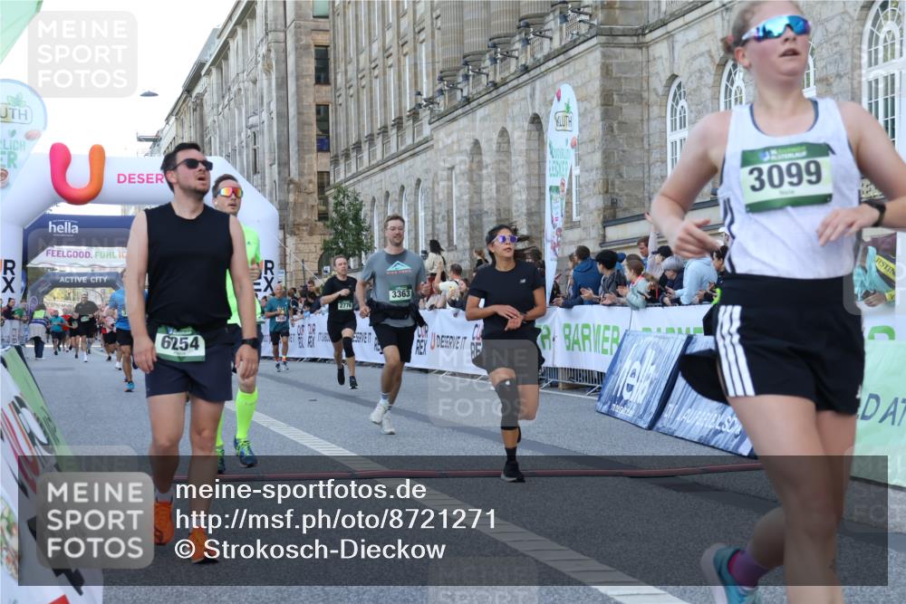 07.09.2025 - BARMER Alsterlauf Strokosch-Dieckow http://msf.ph/oto/8721271 07.09.2025 09:52:16 Ziel 2174, 2545, 2776, 2823, 3071, 3099, 3363, 3556, 3601, 3750, 3981, 4420, 4613, 4795, 4979, 5643, 5853, 5940, 5969, 6142, 6254 meine-sportfotos.de