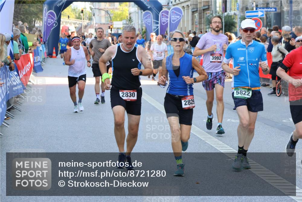 07.09.2025 - BARMER Alsterlauf Strokosch-Dieckow http://msf.ph/oto/8721280 07.09.2025 09:57:54 Ziel 2257, 2670, 2740, 2984, 3055, 3347, 4006, 4012, 4229, 4283, 4618, 4712, 4723, 4752, 4843, 4873, 4900, 5196, 5260, 5384, 5567, 5690, 6014, 6023, 6074, 6238, 6324, 8042, 8052, 8091, 8439 meine-sportfotos.de