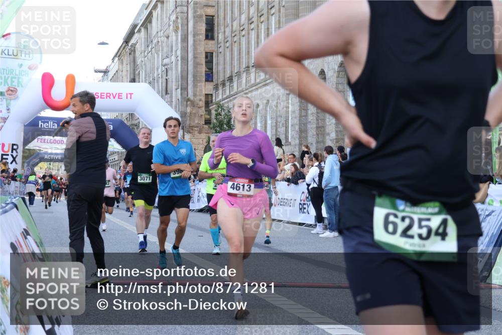 07.09.2025 - BARMER Alsterlauf Strokosch-Dieckow http://msf.ph/oto/8721281 07.09.2025 09:52:19 Ziel 2174, 2545, 2776, 3029, 3071, 3099, 3363, 3601, 3981, 4613, 5853, 6142, 6254, 8425 meine-sportfotos.de