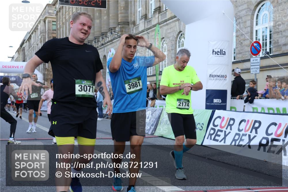 07.09.2025 - BARMER Alsterlauf Strokosch-Dieckow http://msf.ph/oto/8721291 07.09.2025 09:52:23 Ziel 2174, 2398, 2545, 2776, 3029, 3071, 3823, 3981, 4271, 4613, 5420, 5575, 6142, 8305, 8425 meine-sportfotos.de