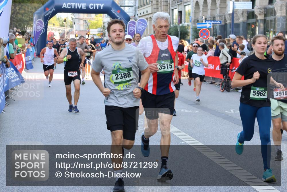 07.09.2025 - BARMER Alsterlauf Strokosch-Dieckow http://msf.ph/oto/8721299 07.09.2025 09:57:52 Ziel 2257, 2670, 2984, 3055, 3347, 4012, 4229, 4283, 4618, 4712, 4723, 4752, 4843, 4873, 5079, 5196, 5260, 5384, 5629, 5690, 5901, 6014, 6023, 6074, 6238, 6324, 8042, 8052, 8091, 8099, 8439 meine-sportfotos.de