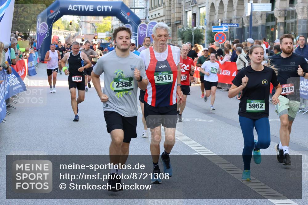 07.09.2025 - BARMER Alsterlauf Strokosch-Dieckow http://msf.ph/oto/8721308 07.09.2025 09:57:52 Ziel 2257, 2670, 2984, 3055, 3347, 4012, 4229, 4283, 4618, 4712, 4723, 4752, 4843, 4873, 5079, 5196, 5260, 5384, 5629, 5690, 5901, 6014, 6023, 6074, 6238, 6324, 8042, 8052, 8091, 8099, 8439 meine-sportfotos.de
