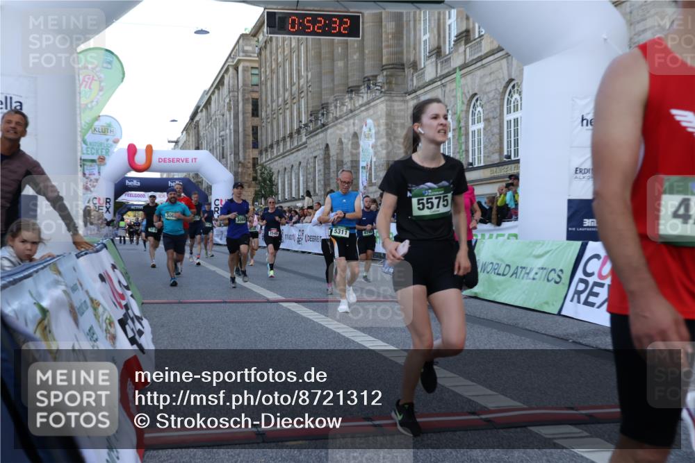 07.09.2025 - BARMER Alsterlauf Strokosch-Dieckow http://msf.ph/oto/8721312 07.09.2025 09:52:30 Ziel 2010, 2040, 2398, 2508, 2549, 3029, 3068, 3069, 3823, 4103, 4271, 4453, 4514, 4746, 5311, 5420, 5575, 5619, 5648, 6288, 8290, 8305 meine-sportfotos.de