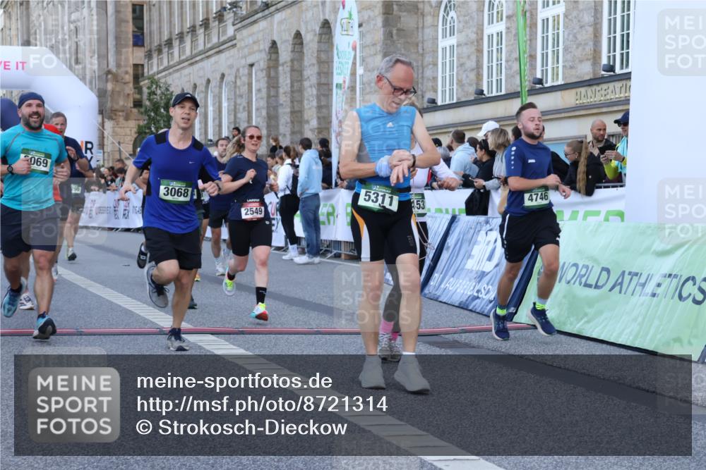 07.09.2025 - BARMER Alsterlauf Strokosch-Dieckow http://msf.ph/oto/8721314 07.09.2025 09:52:31 Ziel 2010, 2040, 2398, 2508, 2549, 3068, 3069, 3823, 4015, 4103, 4271, 4453, 4514, 4746, 5311, 5420, 5575, 5619, 5648, 6288, 8290, 8305 meine-sportfotos.de