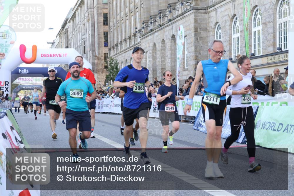 07.09.2025 - BARMER Alsterlauf Strokosch-Dieckow http://msf.ph/oto/8721316 07.09.2025 09:52:32 Ziel 2010, 2040, 2398, 2508, 2549, 3068, 3069, 3823, 4015, 4103, 4271, 4453, 4488, 4514, 4746, 5311, 5420, 5575, 5619, 5648, 6288, 8290, 8305 meine-sportfotos.de
