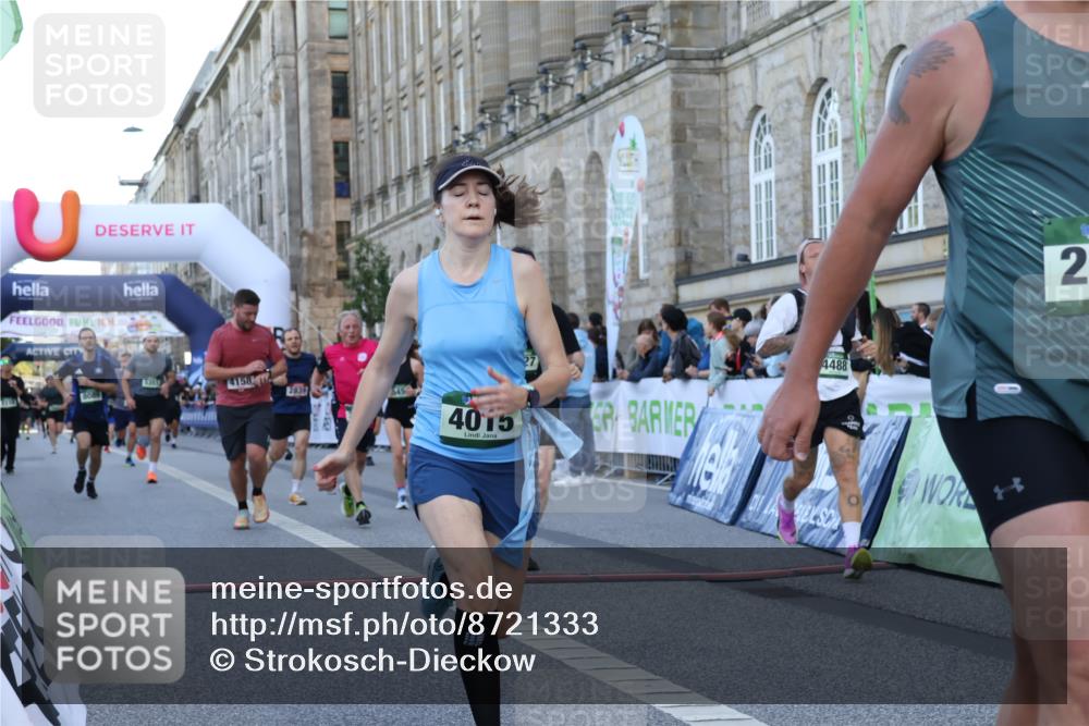 07.09.2025 - BARMER Alsterlauf Strokosch-Dieckow http://msf.ph/oto/8721333 07.09.2025 09:52:38 Ziel 2010, 2040, 2508, 2549, 2565, 2839, 4015, 4103, 4158, 4488, 4514, 4880, 5456, 5585, 5619, 6288, 8089, 8118, 8273, 8290, 8360 meine-sportfotos.de