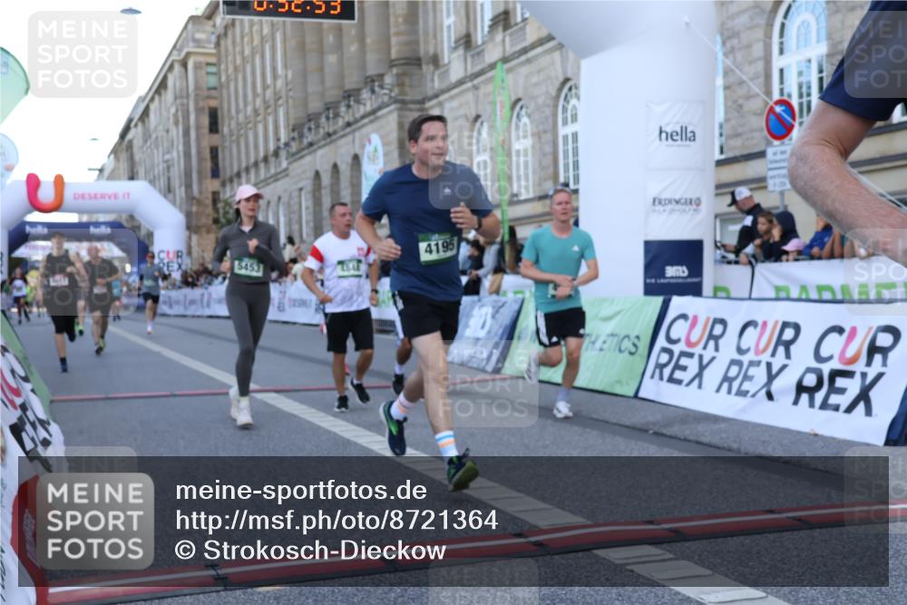 07.09.2025 - BARMER Alsterlauf Strokosch-Dieckow http://msf.ph/oto/8721364 07.09.2025 09:52:51 Ziel 2310, 2904, 3959, 4195, 4439, 4478, 4848, 4983, 5005, 5453, 5543, 5692, 5945, 5972, 5997, 6017, 8372 meine-sportfotos.de