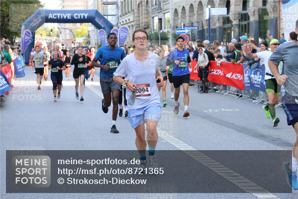 07.09.2025 - BARMER Alsterlauf Strokosch-Dieckow http://msf.ph/oto/8721365 07.09.2025 09:57:45 Ziel 2257, 2377, 2670, 2672, 3055, 4012, 4618, 4701, 4723, 4752, 4888, 4920, 5075, 5079, 5196, 5366, 5384, 5629, 5690, 5697, 5842, 5843, 5901, 6023, 6074, 6238, 6324, 8052, 8091, 8099 meine-sportfotos.de
