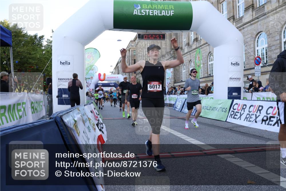 07.09.2025 - BARMER Alsterlauf Strokosch-Dieckow http://msf.ph/oto/8721376 07.09.2025 09:52:55 Ziel 2084, 2310, 3959, 4195, 4327, 4848, 4983, 5005, 5177, 5453, 5543, 5692, 5947, 5948, 5972, 5982, 6017, 6127, 6341, 8254, 8372 meine-sportfotos.de