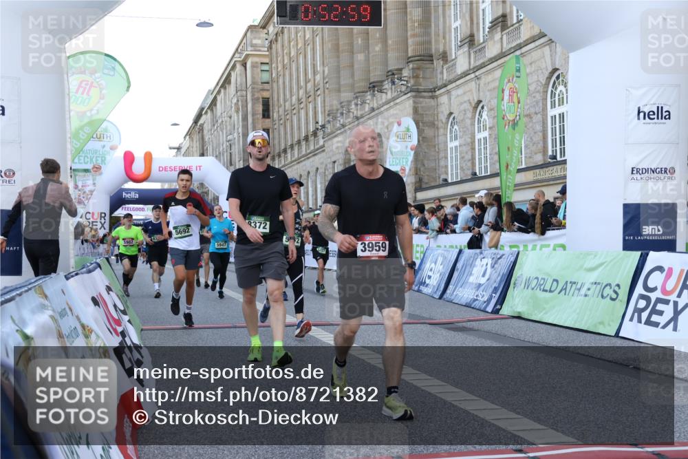 07.09.2025 - BARMER Alsterlauf Strokosch-Dieckow http://msf.ph/oto/8721382 07.09.2025 09:52:57 Ziel 2084, 2310, 3959, 4327, 4739, 5177, 5543, 5692, 5741, 5947, 5948, 5972, 5982, 6017, 6127, 6341, 8254, 8372 meine-sportfotos.de