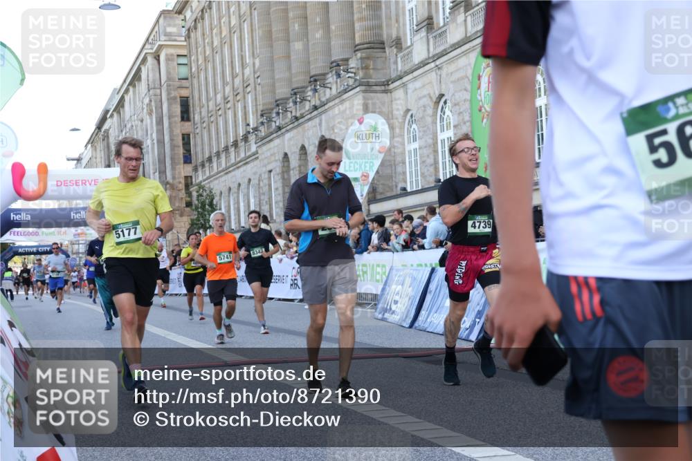07.09.2025 - BARMER Alsterlauf Strokosch-Dieckow http://msf.ph/oto/8721390 07.09.2025 09:53:03 Ziel 2084, 4257, 4327, 4658, 4675, 4739, 4740, 5156, 5177, 5205, 5692, 5741, 5947, 5948, 5982, 6127, 6169, 6341, 8096, 8254 meine-sportfotos.de