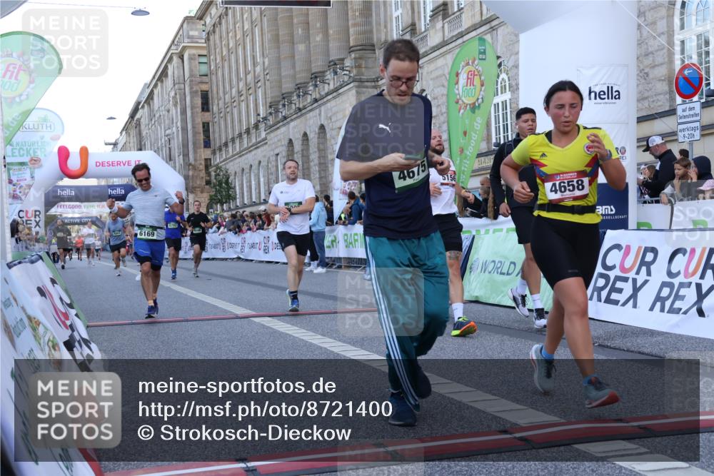 07.09.2025 - BARMER Alsterlauf Strokosch-Dieckow http://msf.ph/oto/8721400 07.09.2025 09:53:07 Ziel 3599, 4257, 4658, 4675, 4739, 4740, 4882, 5020, 5156, 5177, 5205, 5702, 5741, 6169, 6218, 8096 meine-sportfotos.de