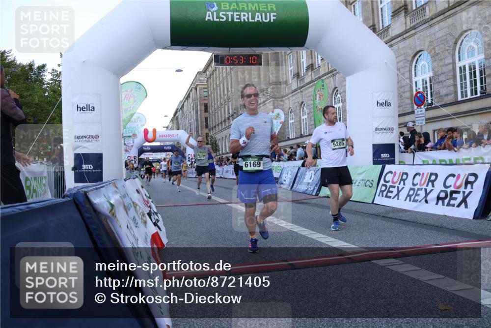 07.09.2025 - BARMER Alsterlauf Strokosch-Dieckow http://msf.ph/oto/8721405 07.09.2025 09:53:09 Ziel 3599, 4257, 4546, 4604, 4658, 4675, 4740, 4882, 5020, 5156, 5205, 5702, 5741, 6169, 6218, 8096 meine-sportfotos.de
