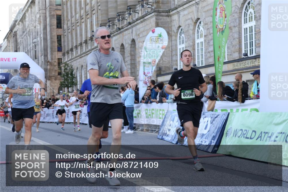 07.09.2025 - BARMER Alsterlauf Strokosch-Dieckow http://msf.ph/oto/8721409 07.09.2025 09:53:10 Ziel 3599, 4257, 4546, 4604, 4658, 4675, 4740, 4882, 5020, 5156, 5205, 5702, 6169, 6218, 8096 meine-sportfotos.de