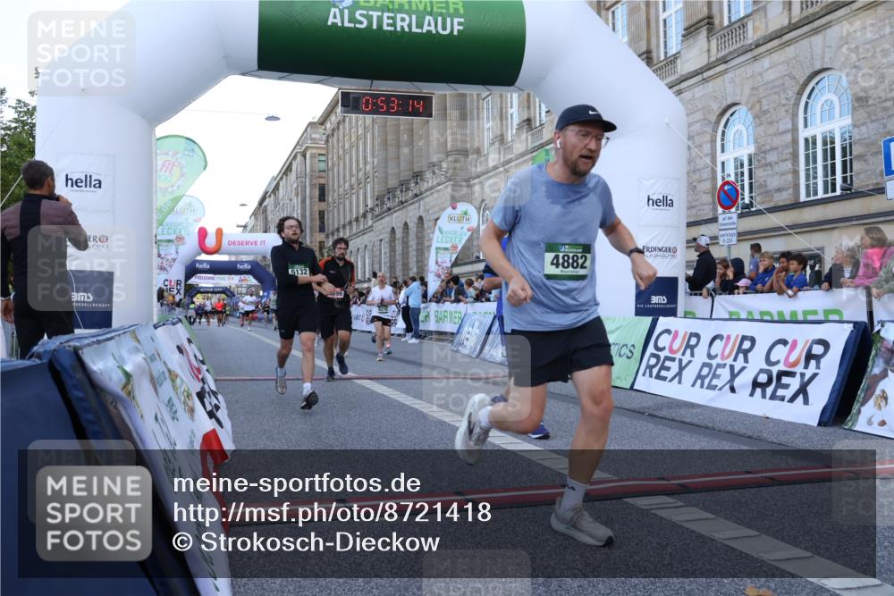 07.09.2025 - BARMER Alsterlauf Strokosch-Dieckow http://msf.ph/oto/8721418 07.09.2025 09:53:12 Ziel 2146, 2894, 3599, 4257, 4546, 4604, 4740, 4882, 5020, 5156, 5205, 5702, 6169, 6218, 6222, 8096 meine-sportfotos.de