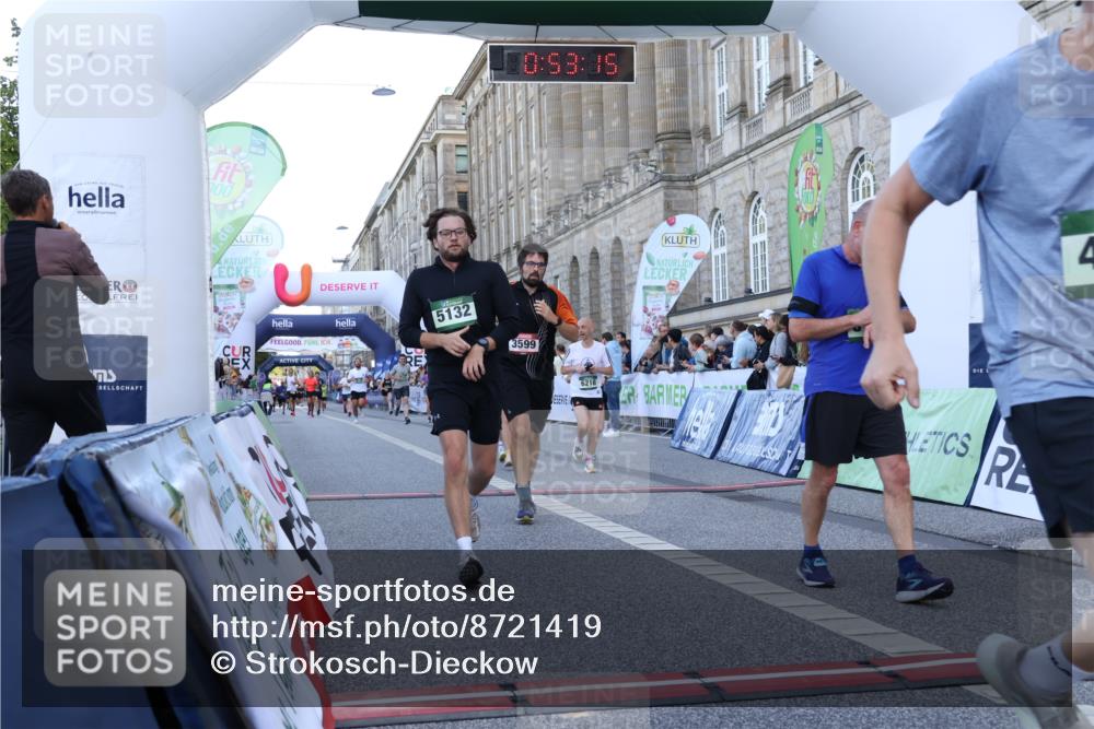 07.09.2025 - BARMER Alsterlauf Strokosch-Dieckow http://msf.ph/oto/8721419 07.09.2025 09:53:13 Ziel 2146, 2894, 3599, 4257, 4546, 4604, 4882, 5020, 5205, 5702, 6169, 6218, 6222, 8096 meine-sportfotos.de
