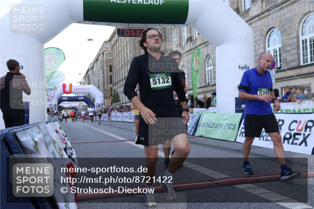 07.09.2025 - BARMER Alsterlauf Strokosch-Dieckow http://msf.ph/oto/8721422 07.09.2025 09:53:14 Ziel 2146, 2894, 3599, 4257, 4546, 4604, 4882, 5020, 5702, 6218, 6222, 8096 meine-sportfotos.de