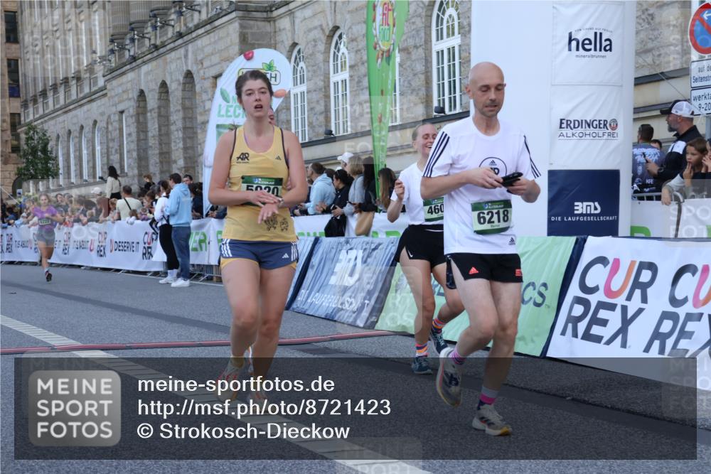 07.09.2025 - BARMER Alsterlauf Strokosch-Dieckow http://msf.ph/oto/8721423 07.09.2025 09:53:15 Ziel 2146, 2494, 2894, 3599, 4257, 4546, 4604, 4882, 5020, 5702, 5869, 6218, 6222, 8096 meine-sportfotos.de