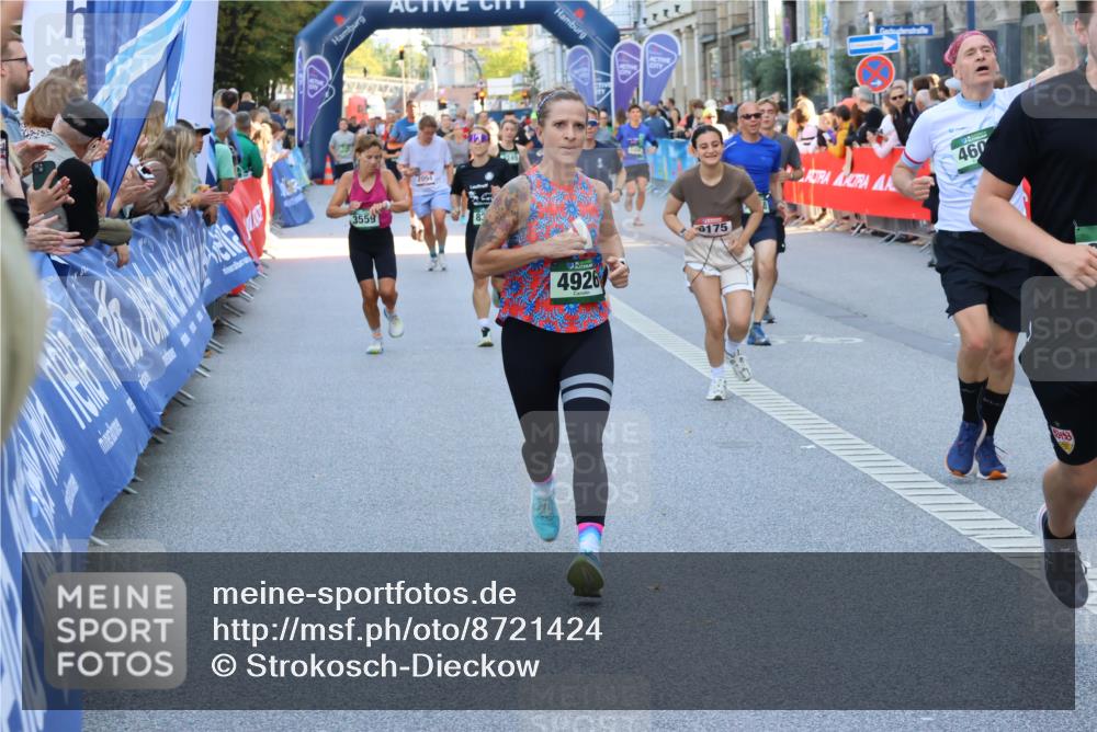 07.09.2025 - BARMER Alsterlauf Strokosch-Dieckow http://msf.ph/oto/8721424 07.09.2025 09:57:37 Ziel 2377, 2672, 2678, 3055, 3992, 4262, 4523, 4701, 4704, 4888, 4920, 5075, 5079, 5257, 5324, 5366, 5629, 5697, 5842, 5843, 5864, 5901, 6135, 6238, 6324, 8099 meine-sportfotos.de