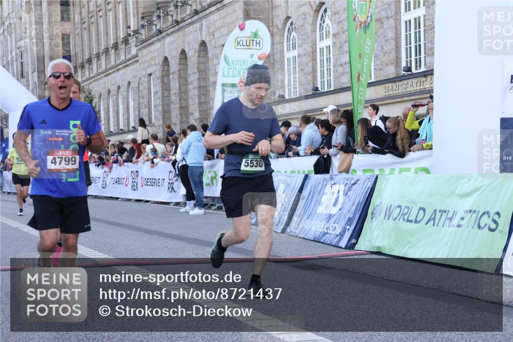 07.09.2025 - BARMER Alsterlauf Strokosch-Dieckow http://msf.ph/oto/8721437 07.09.2025 09:53:24 Ziel 2494, 2562, 2894, 4799, 5869, 5908, 6222, 8267 meine-sportfotos.de