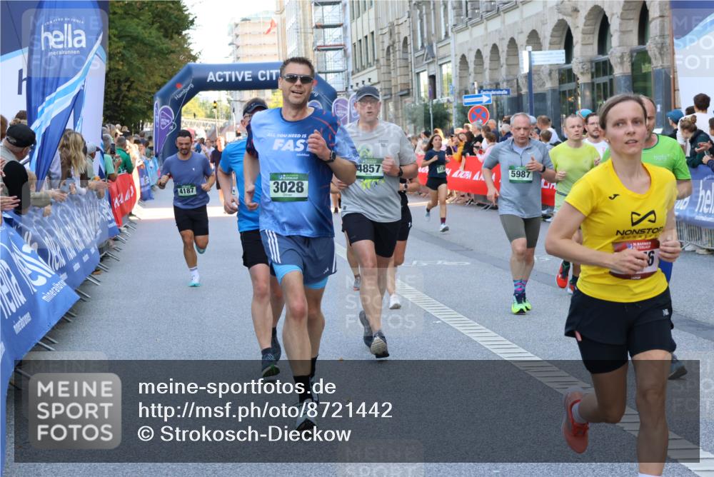 07.09.2025 - BARMER Alsterlauf Strokosch-Dieckow http://msf.ph/oto/8721442 07.09.2025 09:57:28 Ziel 2108, 2377, 2388, 2509, 2672, 2678, 2813, 2829, 2830, 3515, 3543, 3894, 3919, 3992, 4262, 4523, 4701, 4704, 5075, 5155, 5257, 5324, 5366, 5368, 5406, 5678, 5822, 5864, 5962, 6082, 6122, 6135, 8370 meine-sportfotos.de