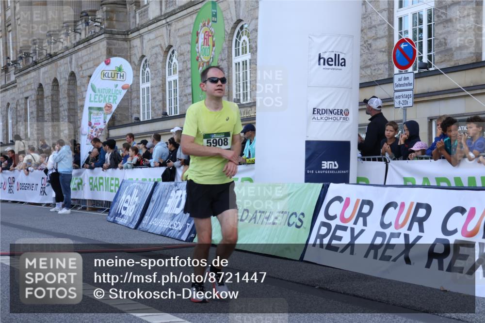 07.09.2025 - BARMER Alsterlauf Strokosch-Dieckow http://msf.ph/oto/8721447 07.09.2025 09:53:29 Ziel 2501, 2562, 4460, 4799, 5015, 5164, 5165, 5908, 8267 meine-sportfotos.de