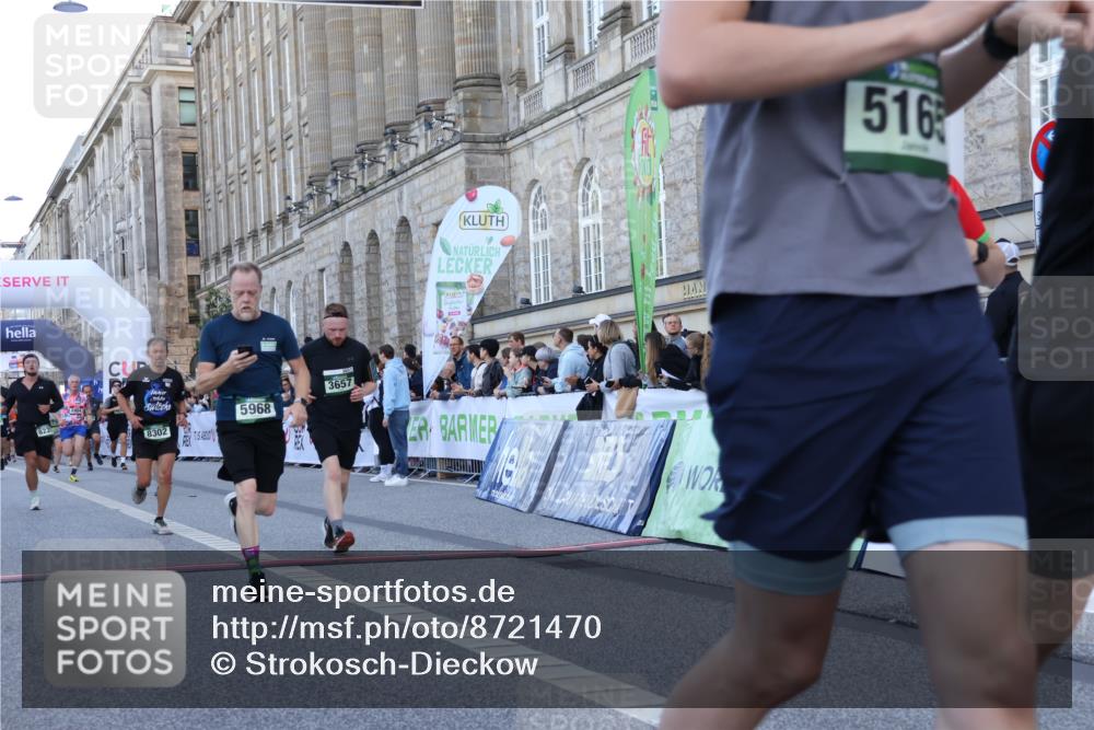 07.09.2025 - BARMER Alsterlauf Strokosch-Dieckow http://msf.ph/oto/8721470 07.09.2025 09:53:38 Ziel 2032, 2229, 2454, 2501, 2896, 3657, 4078, 4339, 4460, 4504, 4889, 5002, 5164, 5165, 5654, 5701, 5968, 8231, 8302 meine-sportfotos.de