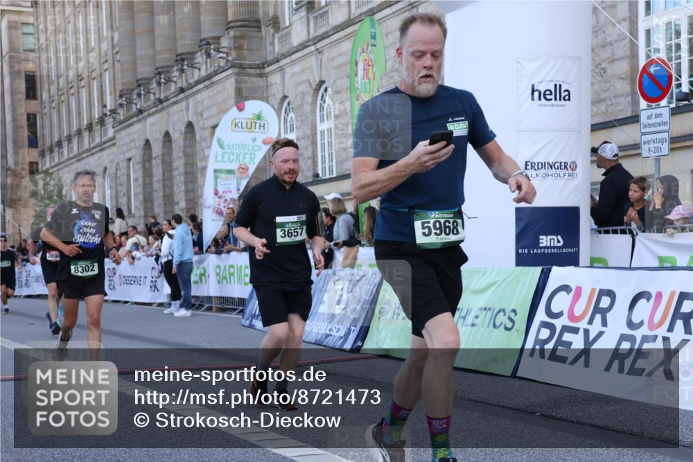 07.09.2025 - BARMER Alsterlauf Strokosch-Dieckow http://msf.ph/oto/8721473 07.09.2025 09:53:39 Ziel 2032, 2229, 2454, 2501, 2896, 3421, 3657, 4078, 4339, 4460, 4504, 4889, 5002, 5164, 5165, 5654, 5701, 5968, 6010, 8231, 8302 meine-sportfotos.de