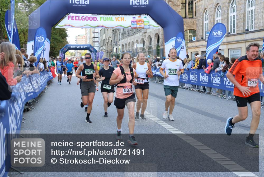 07.09.2025 - BARMER Alsterlauf Strokosch-Dieckow http://msf.ph/oto/8721491 07.09.2025 09:57:24 Ziel 2094, 2108, 2388, 2509, 2678, 2813, 2829, 2830, 3249, 3515, 3543, 3716, 3894, 3919, 3992, 4262, 4496, 4523, 4704, 4947, 4948, 5155, 5257, 5302, 5324, 5368, 5406, 5678, 5822, 5864, 5962, 6027, 6082, 6122, 6135, 8370 meine-sportfotos.de