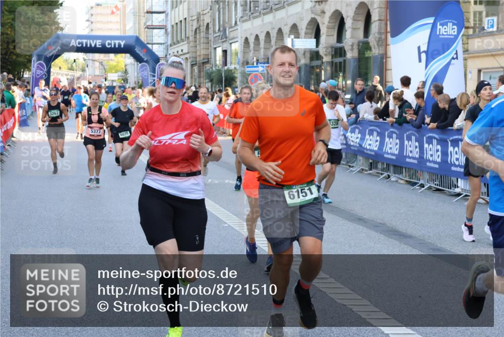 07.09.2025 - BARMER Alsterlauf Strokosch-Dieckow http://msf.ph/oto/8721510 07.09.2025 09:57:20 Ziel 2094, 2108, 2388, 2509, 2678, 2813, 2829, 2830, 3249, 3515, 3543, 3559, 3716, 3894, 3919, 3992, 4262, 4496, 4704, 4947, 4948, 5155, 5257, 5302, 5324, 5368, 5406, 5573, 5678, 5822, 5962, 6027, 6082, 6122, 6135, 8344, 8370 meine-sportfotos.de