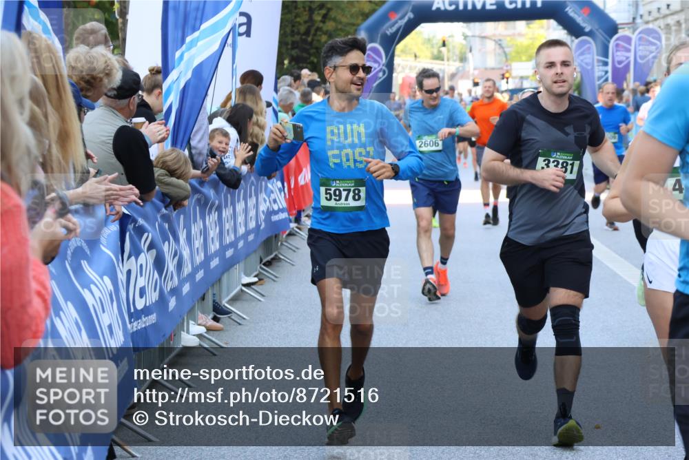 07.09.2025 - BARMER Alsterlauf Strokosch-Dieckow http://msf.ph/oto/8721516 07.09.2025 09:57:12 Ziel 2094, 2646, 3028, 3129, 3249, 3268, 3515, 3559, 3716, 3894, 3925, 4187, 4456, 4496, 4603, 4926, 4947, 4948, 5069, 5199, 5302, 5368, 5406, 5463, 5573, 6027, 6082, 6122, 6175, 6246, 8344, 8370 meine-sportfotos.de