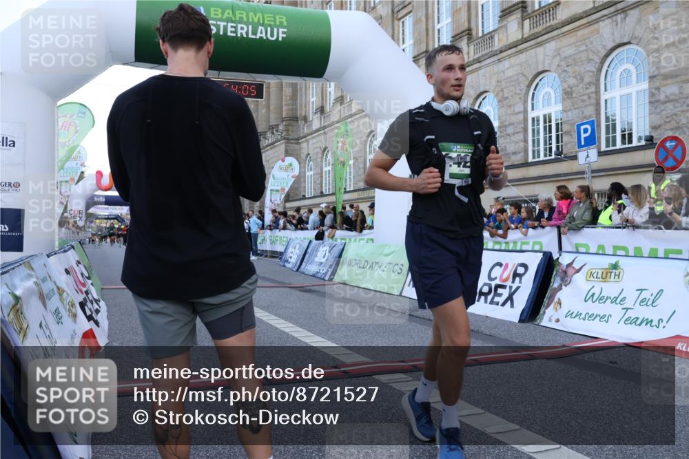 07.09.2025 - BARMER Alsterlauf Strokosch-Dieckow http://msf.ph/oto/8721527 07.09.2025 09:54:03 Ziel 2075, 2421, 4625, 4820, 5194, 5253, 5553, 8268 meine-sportfotos.de