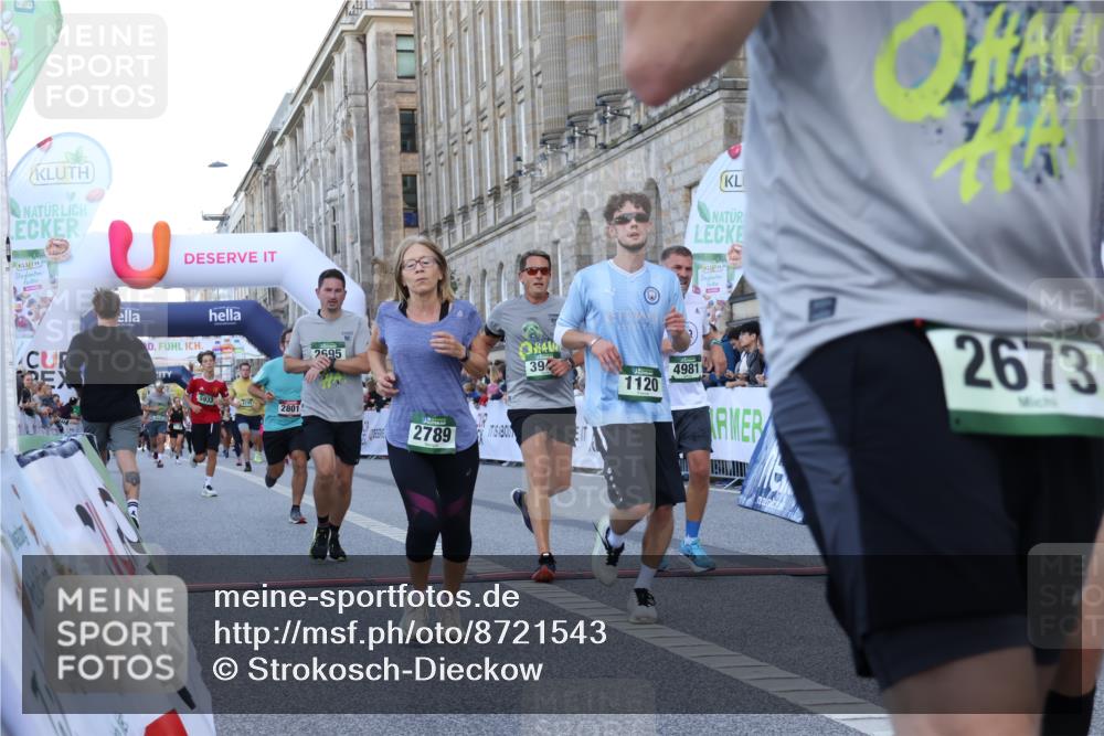 07.09.2025 - BARMER Alsterlauf Strokosch-Dieckow http://msf.ph/oto/8721543 07.09.2025 09:54:16 Ziel 2521, 2673, 2695, 2789, 2801, 3123, 3219, 3474, 3948, 4295, 4981, 5367, 5415, 5558, 5933, 6105, 8146, 8251, 8461 meine-sportfotos.de