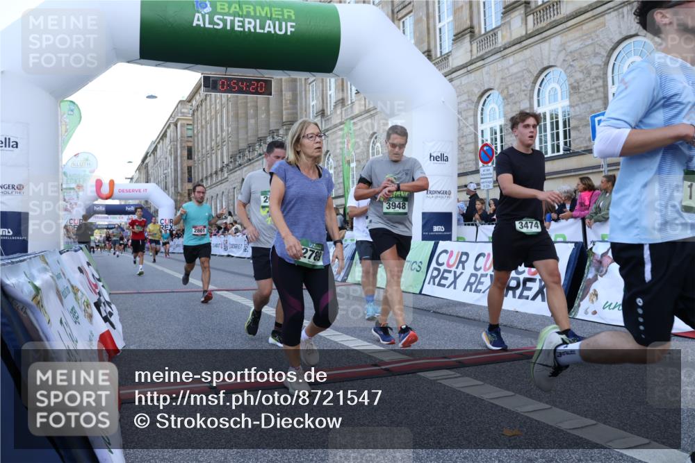 07.09.2025 - BARMER Alsterlauf Strokosch-Dieckow http://msf.ph/oto/8721547 07.09.2025 09:54:18 Ziel 2521, 2673, 2695, 2789, 2801, 3474, 3948, 4211, 4295, 4337, 4981, 5367, 5558, 5933, 5954, 6105, 8461 meine-sportfotos.de