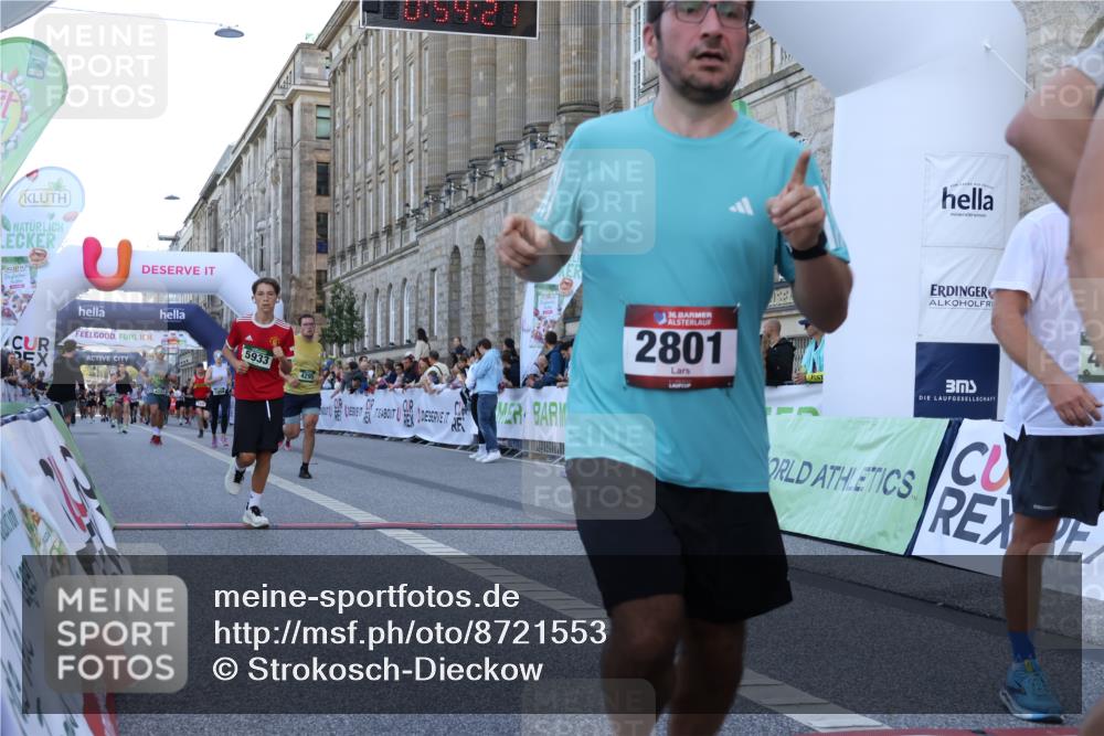 07.09.2025 - BARMER Alsterlauf Strokosch-Dieckow http://msf.ph/oto/8721553 07.09.2025 09:54:20 Ziel 2125, 2695, 2789, 2801, 3474, 3948, 4211, 4267, 4295, 4337, 4539, 4981, 5446, 5933, 5954 meine-sportfotos.de