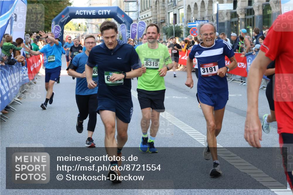 07.09.2025 - BARMER Alsterlauf Strokosch-Dieckow http://msf.ph/oto/8721554 07.09.2025 09:57:06 Ziel 2076, 2094, 2195, 2646, 3028, 3129, 3268, 3559, 3925, 4187, 4456, 4496, 4603, 4672, 4857, 4926, 4987, 5069, 5101, 5102, 5199, 5463, 5573, 5598, 5987, 6027, 6175, 6246, 8034, 8344, 8383 meine-sportfotos.de
