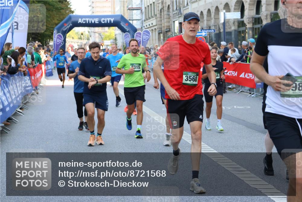 07.09.2025 - BARMER Alsterlauf Strokosch-Dieckow http://msf.ph/oto/8721568 07.09.2025 09:57:05 Ziel 2076, 2094, 2195, 2646, 3028, 3129, 3267, 3268, 3559, 3925, 4187, 4456, 4496, 4603, 4672, 4857, 4926, 4987, 5069, 5101, 5102, 5199, 5463, 5573, 5598, 5987, 6027, 6175, 6246, 8034, 8344, 8383 meine-sportfotos.de