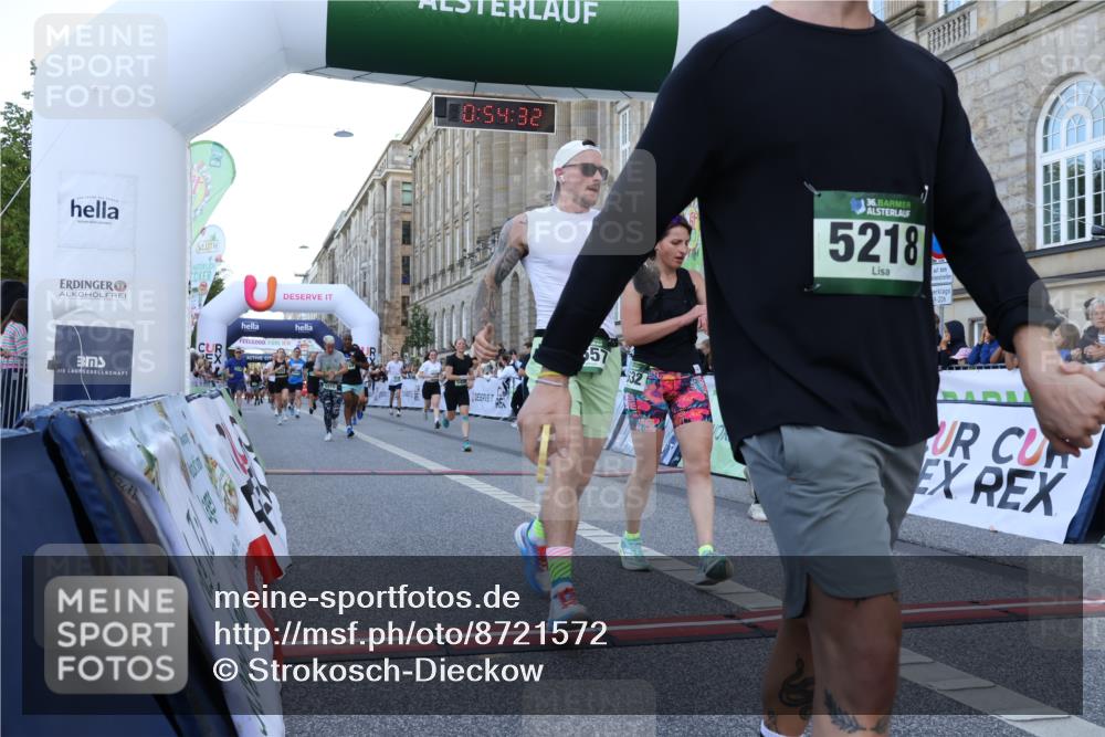 07.09.2025 - BARMER Alsterlauf Strokosch-Dieckow http://msf.ph/oto/8721572 07.09.2025 09:54:30 Ziel 2125, 2247, 3330, 3632, 3725, 3748, 4211, 4249, 4267, 4337, 4539, 4633, 5117, 5446, 5459, 5484, 5516, 5657, 5880, 6021, 6048, 8284, 8436 meine-sportfotos.de