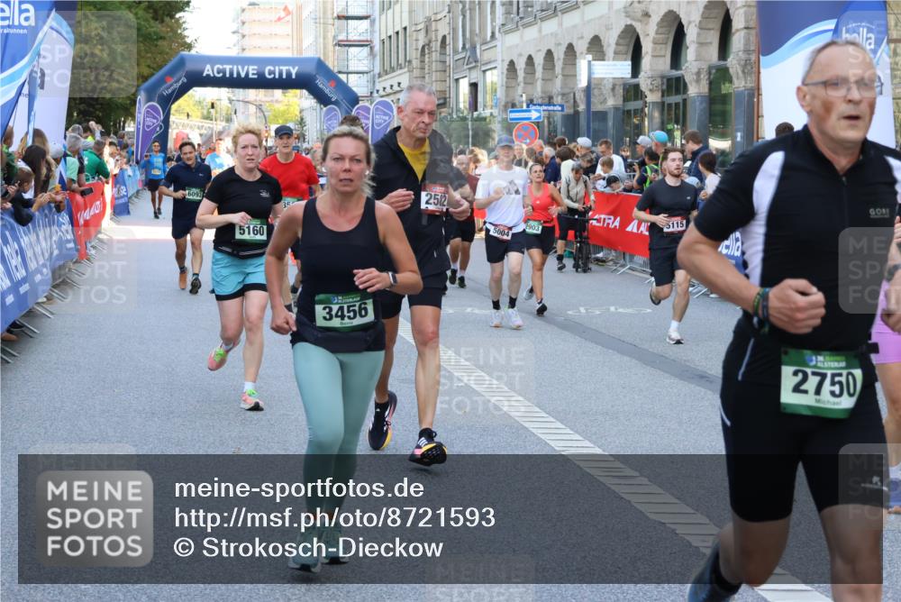 07.09.2025 - BARMER Alsterlauf Strokosch-Dieckow http://msf.ph/oto/8721593 07.09.2025 09:57:01 Ziel 2076, 2195, 2646, 2724, 3028, 3129, 3267, 3268, 3434, 3559, 3721, 3925, 4187, 4456, 4603, 4672, 4857, 4926, 4987, 5069, 5101, 5102, 5199, 5377, 5463, 5598, 5987, 6075, 6175, 6246, 8034, 8344, 8383 meine-sportfotos.de