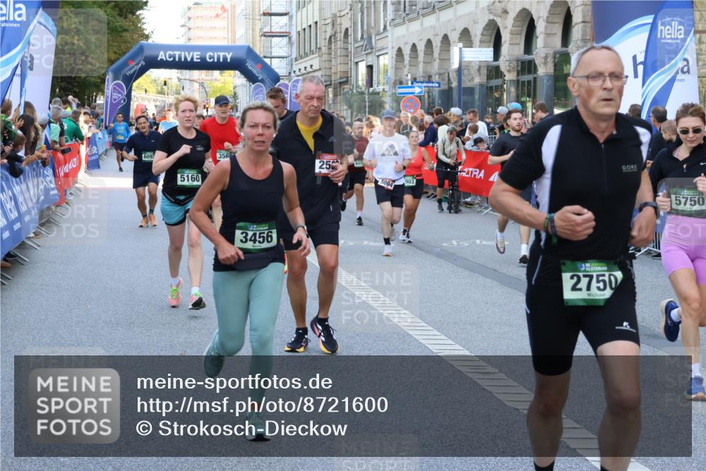 07.09.2025 - BARMER Alsterlauf Strokosch-Dieckow http://msf.ph/oto/8721600 07.09.2025 09:57:01 Ziel 2076, 2195, 2646, 2724, 3028, 3129, 3267, 3268, 3434, 3559, 3721, 3925, 4187, 4456, 4603, 4672, 4857, 4926, 4987, 5069, 5101, 5102, 5199, 5377, 5463, 5598, 5987, 6075, 6175, 6246, 8034, 8344, 8383 meine-sportfotos.de