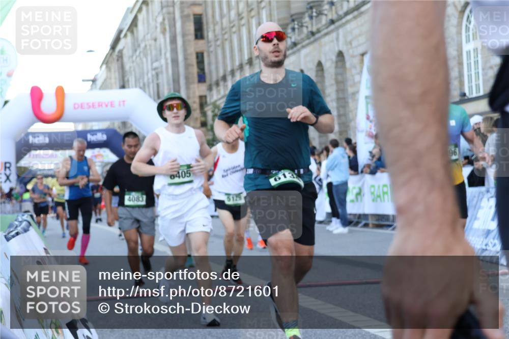 07.09.2025 - BARMER Alsterlauf Strokosch-Dieckow http://msf.ph/oto/8721601 07.09.2025 09:54:41 Ziel 2498, 3258, 3396, 3725, 3748, 3816, 4083, 4249, 4298, 4540, 5086, 5129, 6134, 6225, 6251, 6276, 8108, 8405 meine-sportfotos.de