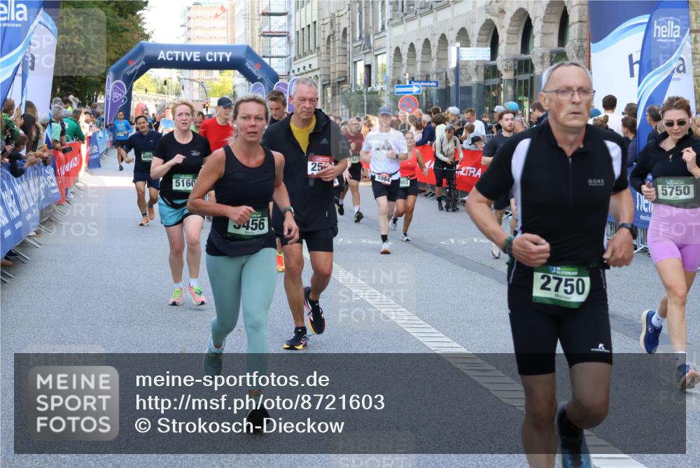 07.09.2025 - BARMER Alsterlauf Strokosch-Dieckow http://msf.ph/oto/8721603 07.09.2025 09:57:01 Ziel 2076, 2195, 2646, 2724, 3028, 3129, 3267, 3268, 3434, 3559, 3721, 3925, 4187, 4456, 4603, 4672, 4857, 4926, 4987, 5069, 5101, 5102, 5199, 5377, 5463, 5598, 5987, 6075, 6175, 6246, 8034, 8344, 8383 meine-sportfotos.de