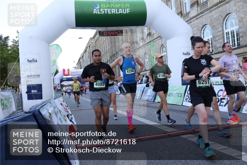 07.09.2025 - BARMER Alsterlauf Strokosch-Dieckow http://msf.ph/oto/8721618 07.09.2025 09:54:45 Ziel 2011, 3258, 3396, 3816, 4031, 4083, 4298, 4540, 5086, 5129, 5295, 6134, 6225, 6251, 6276, 8088, 8108, 8405 meine-sportfotos.de
