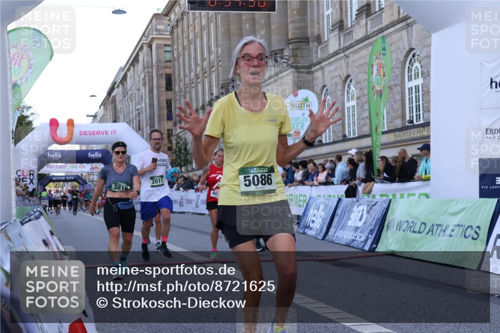 07.09.2025 - BARMER Alsterlauf Strokosch-Dieckow http://msf.ph/oto/8721625 07.09.2025 09:54:49 Ziel 2011, 2920, 3258, 3816, 4031, 5086, 5295, 6225, 6264, 6276, 8088, 8108, 8456 meine-sportfotos.de