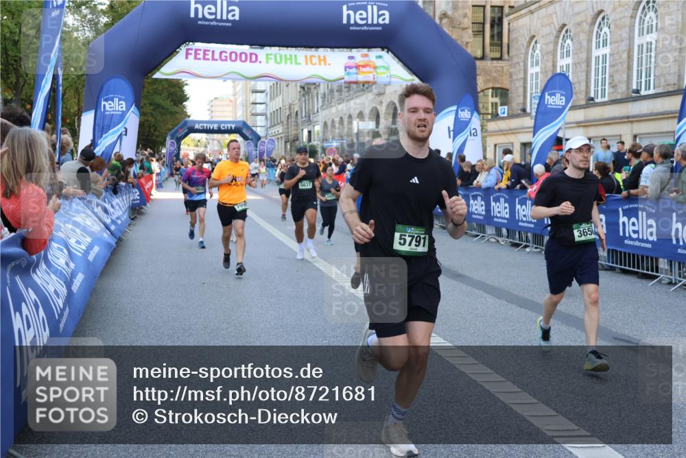07.09.2025 - BARMER Alsterlauf Strokosch-Dieckow http://msf.ph/oto/8721681 07.09.2025 09:56:48 Ziel 2037, 2076, 2195, 2216, 2406, 2606, 2724, 2819, 3267, 3362, 3381, 3434, 3552, 3721, 4328, 4407, 4416, 4672, 4767, 4809, 4842, 4844, 4857, 5136, 5293, 5377, 5397, 5609, 5912, 5978, 5987, 6075, 6150, 6151, 8034, 8383 meine-sportfotos.de